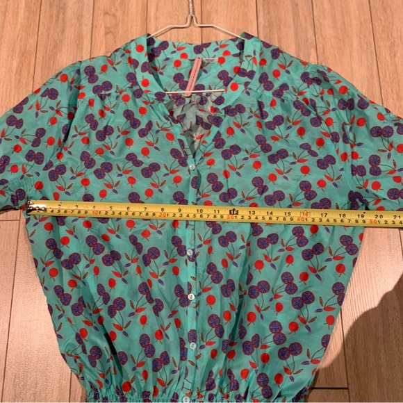 Sack’s Silk Blend Long Sleeve Teal Button Blouse size 1 - Picture 10 of 11